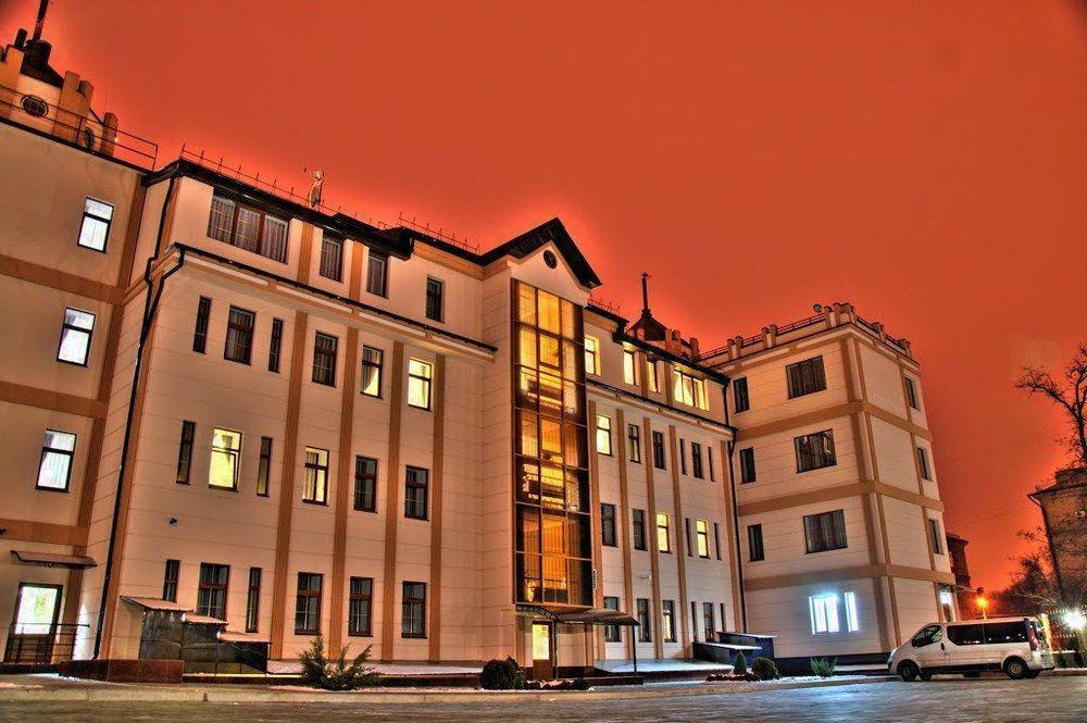 Slava Hotel Zaporizhia Bagian luar foto