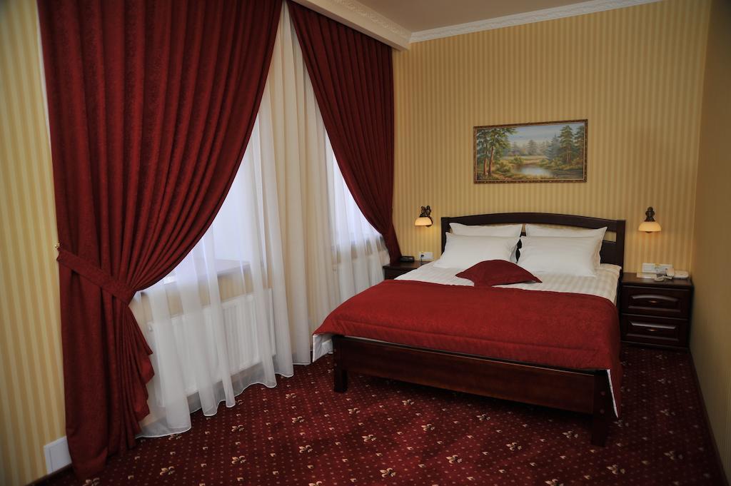Slava Hotel Zaporizhia Ruang foto