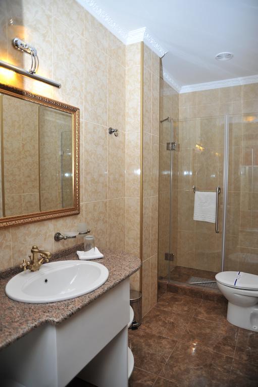 Slava Hotel Zaporizhia Bagian luar foto