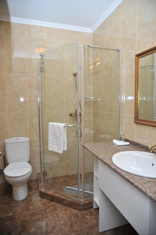 Slava Hotel Zaporizhia Bagian luar foto
