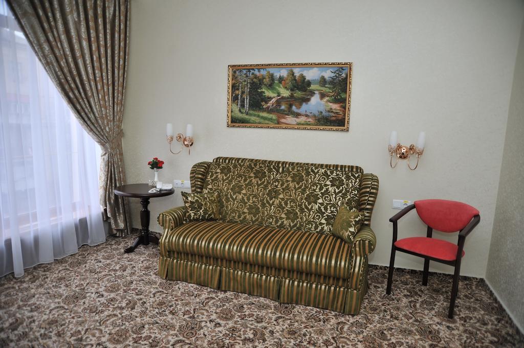 Slava Hotel Zaporizhia Bagian luar foto