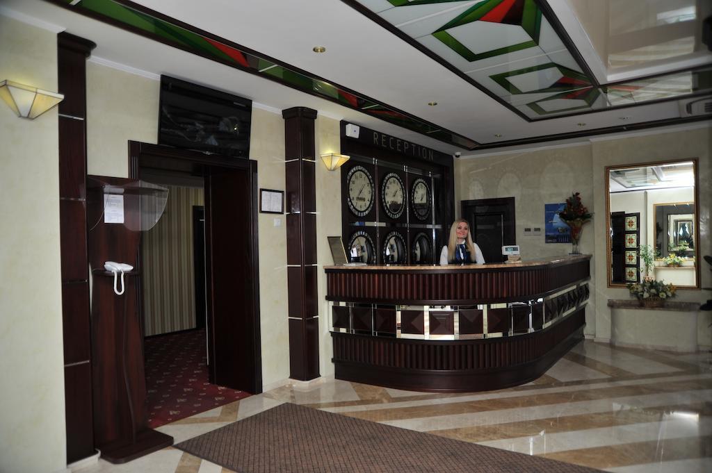 Slava Hotel Zaporizhia Bagian luar foto